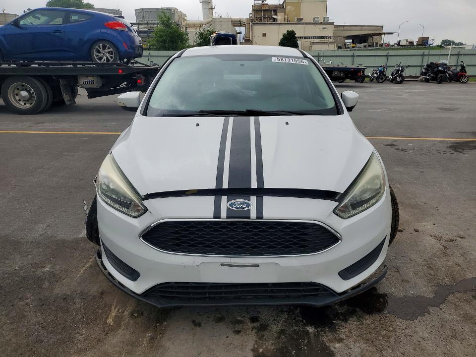 Photo 5 from auction – 2015 FORD FOCUS with VIN 1FADP3F22FL354428