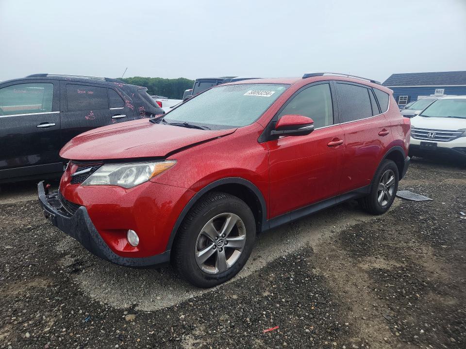 TOYOTA RAV4 2015 with VIN JTMRFREV8FJ028095 - Photo from auction