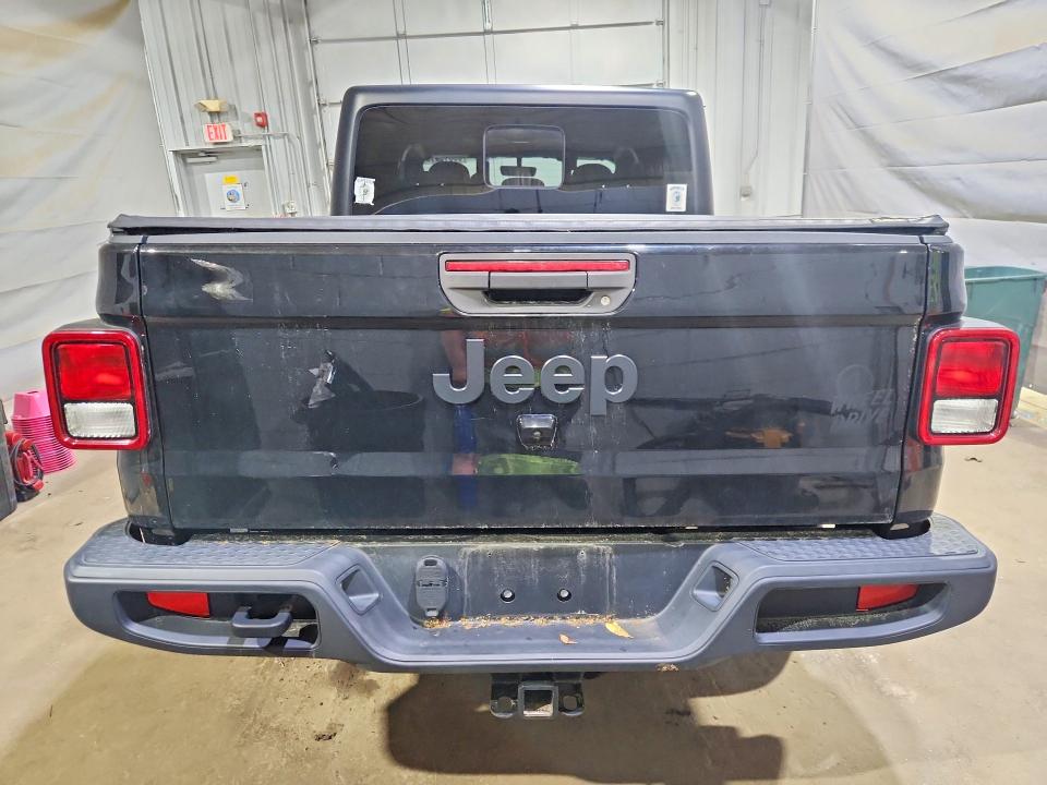 Photo 6 from auction – 2022 JEEP GLADIATOR with VIN 1C6HJTAG0NL142505