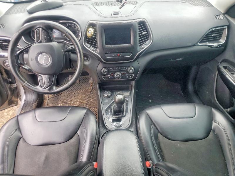 Photo 8 from auction – 2019 JEEP CHEROKEE with VIN 1C4PJMLB1KD292222