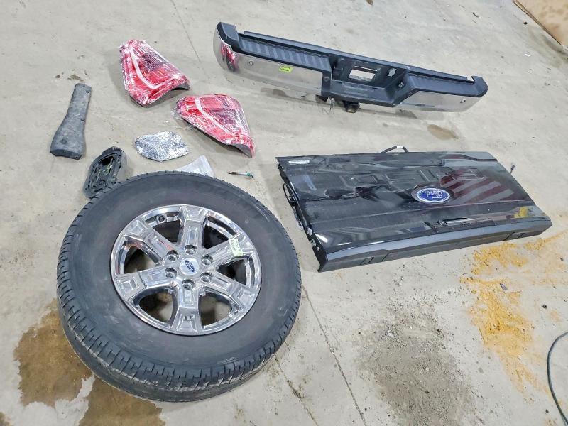 Photo 12 from auction – 2023 FORD F150 with VIN 1FTFW1E89PKF92185