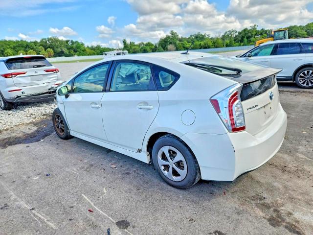 صورة رقم 2 من المزاد - 2015 TOYOTA PRIUS مع VIN JTDKN3DU2F1894868