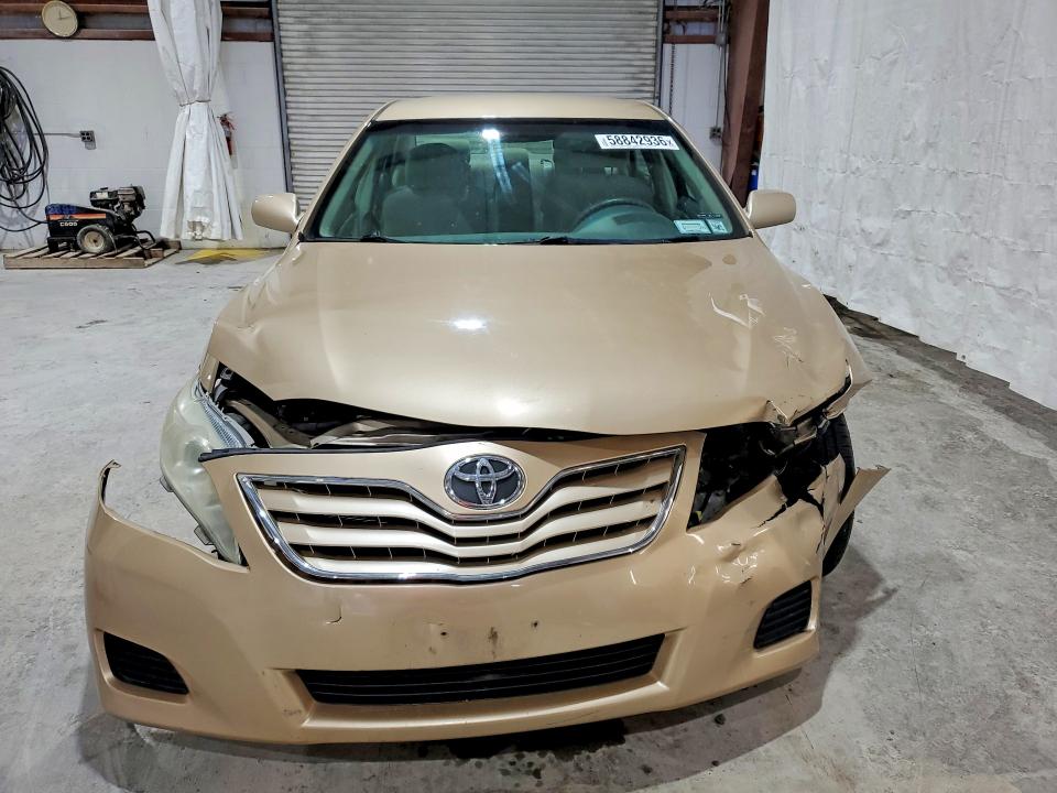 Photo 5 from auction – 2011 TOYOTA CAMRY with VIN 4T1BF3EK1BU175139