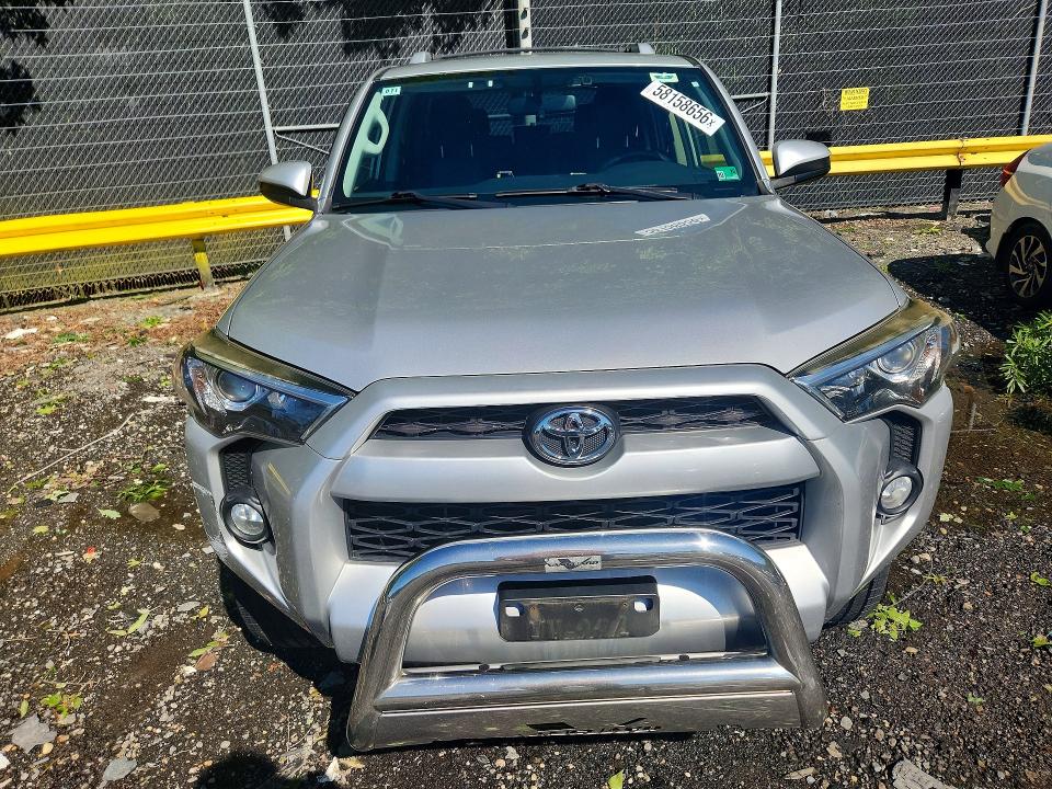 Photo 5 from auction – 2016 TOYOTA 4RUNNER with VIN JTEBU5JR5G5308376