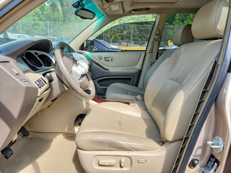 Photo 7 from auction – 2004 TOYOTA HIGHLANDER with VIN JTEEP21A640044235