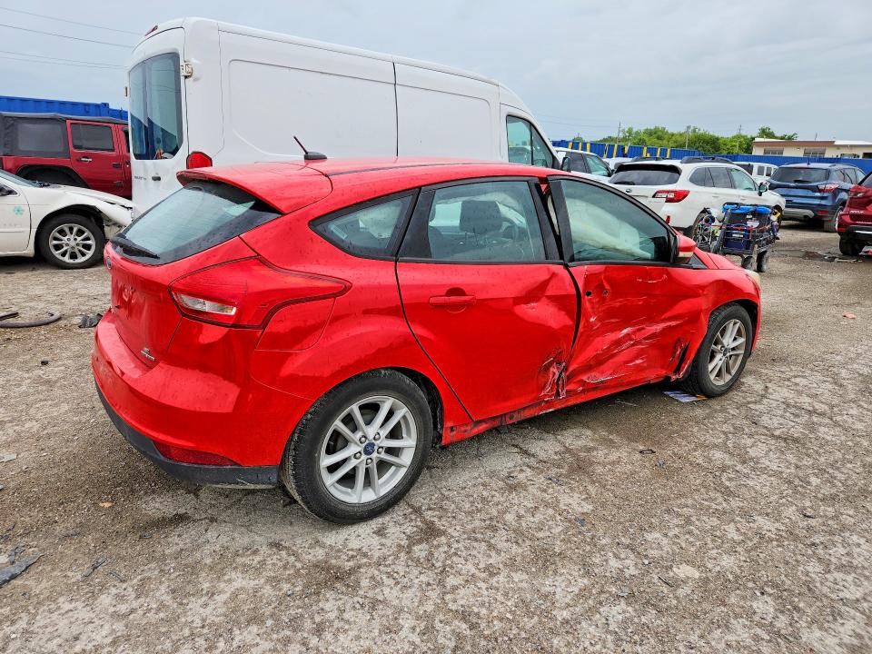 Снимка 3 от търг – 2016 FORD FOCUS с VIN 1FADP3K29GL222404