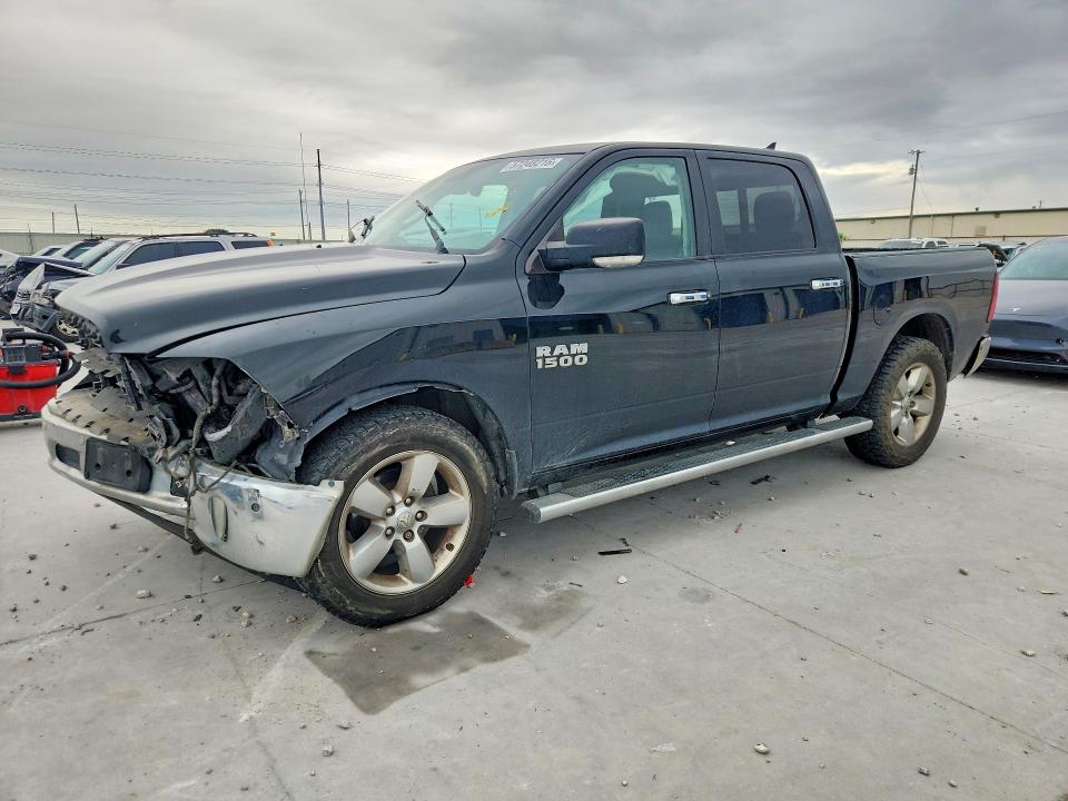 RAM 1500 2017 with VIN 1C6RR7LG4HS621019 - Photo from auction
