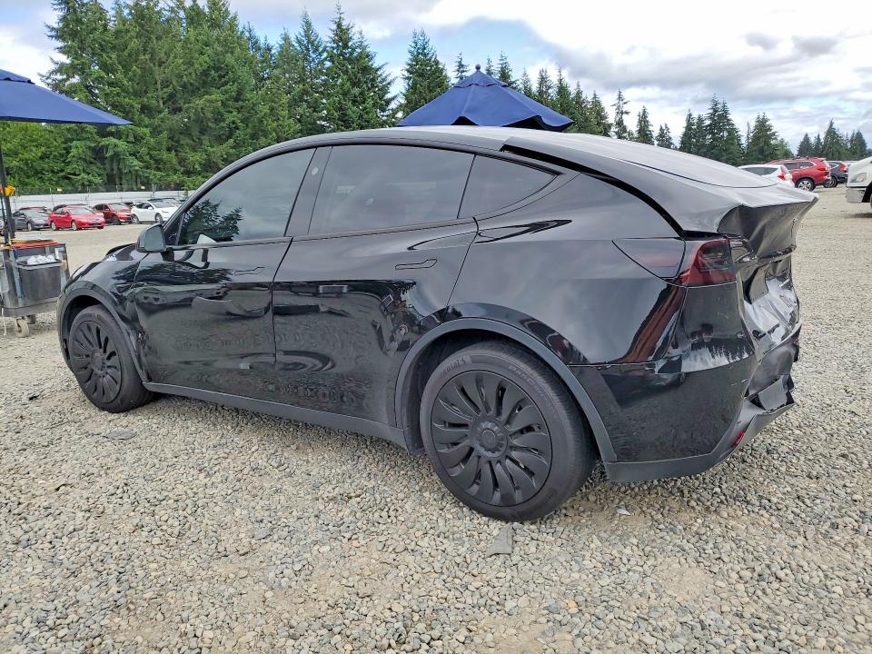 Photo 2 from auction – 2023 TESLA MODEL  Y with VIN 7SAYGDEE4PF859861