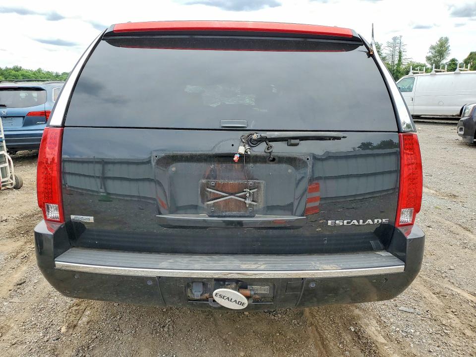 Снимка 6 от търг – 2011 CADILLAC ESCALADE с VIN 1GYS4JEF0BR400410
