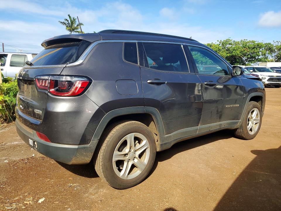 Photo 3 from auction – 2023 JEEP COMPASS with VIN 3C4NJDBN1PT540845