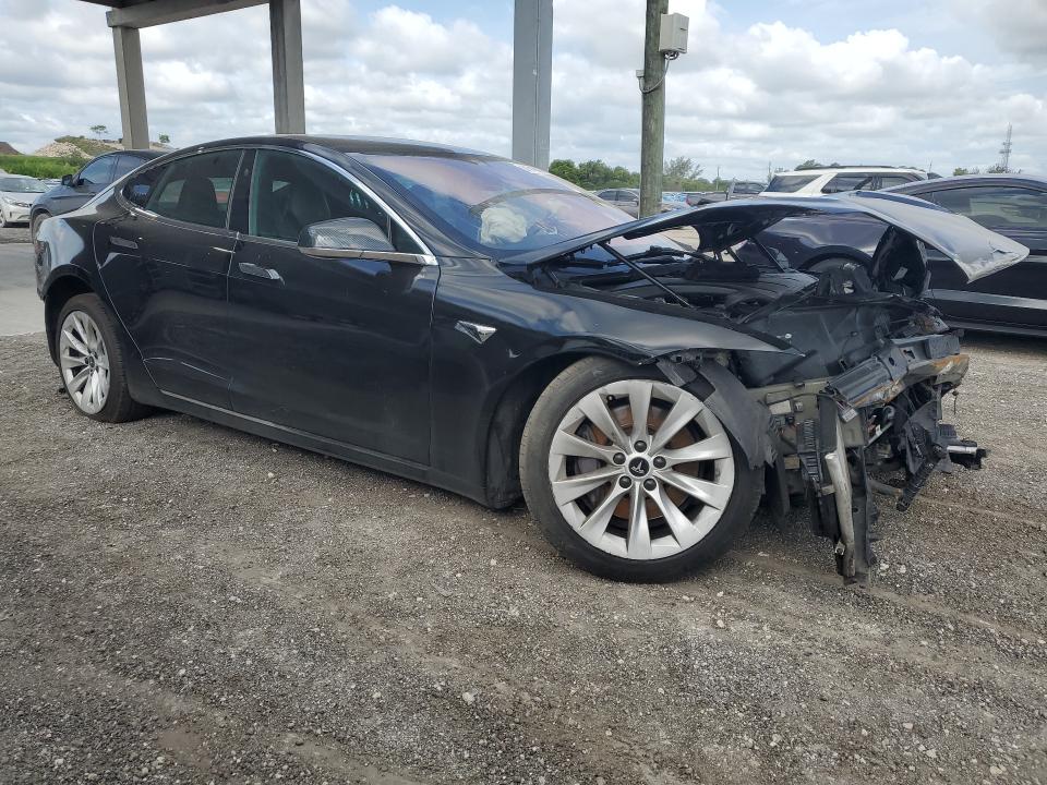 Photo 4 from auction – 2018 TESLA MODEL S with VIN 5YJSA1E23JF248719