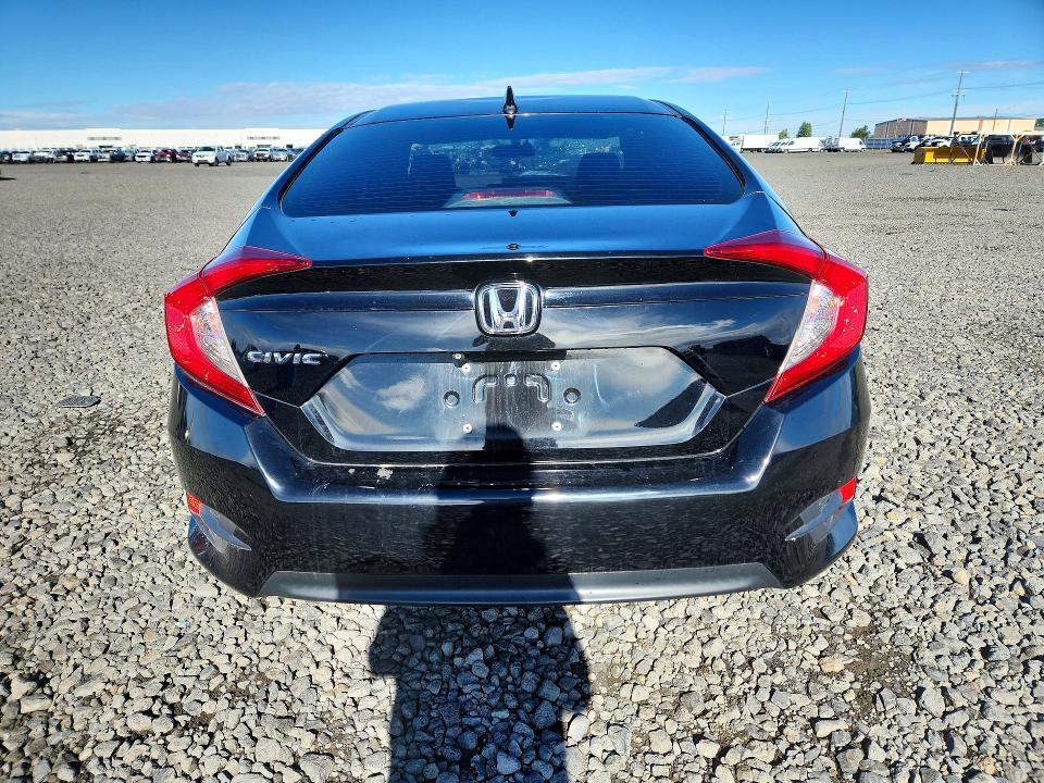 Photo 6 from auction – 2018 HONDA CIVIC with VIN 2HGFC2F76JH504245