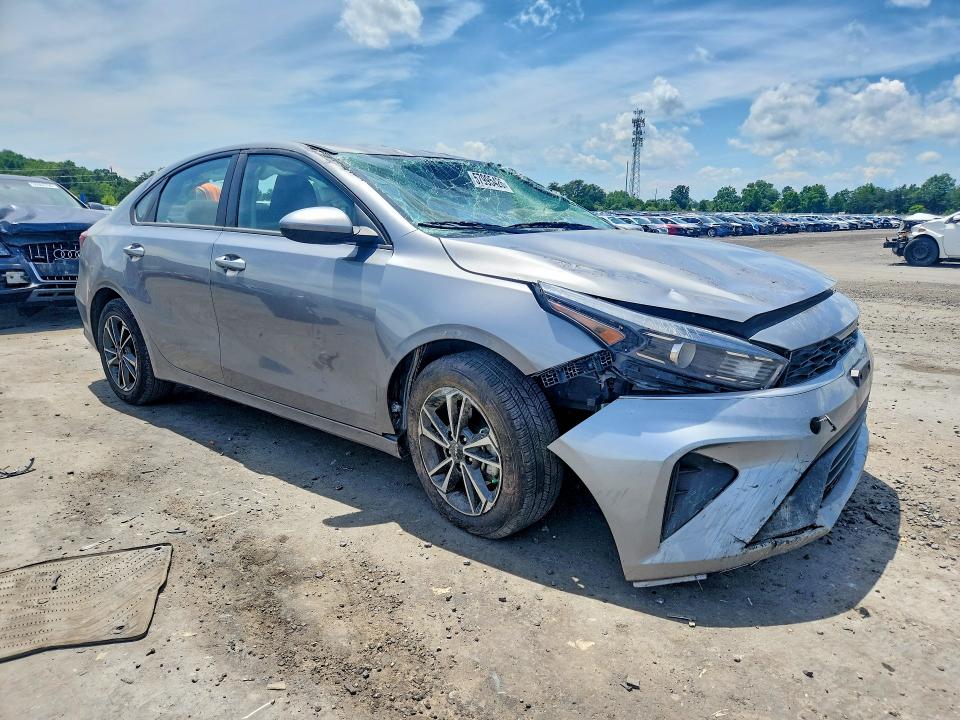 Photo 4 from auction – 2024 KIA FORTE with VIN 3KPF24AD4RE764984
