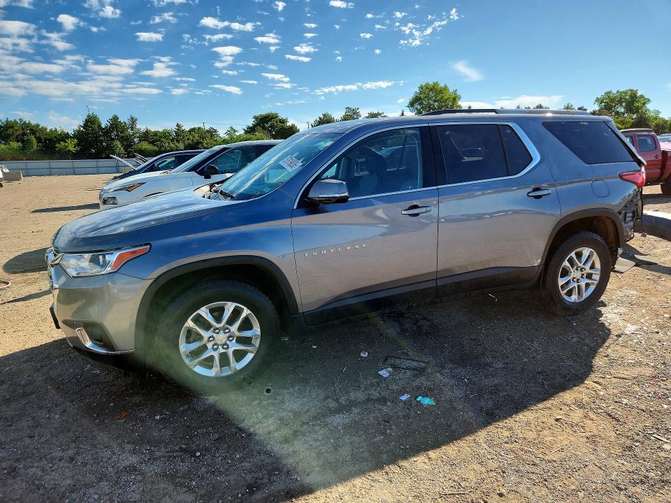 CHEVROLET TRAVERSE 2018 with VIN 1GNERGKW6JJ192078 - Photo from auction