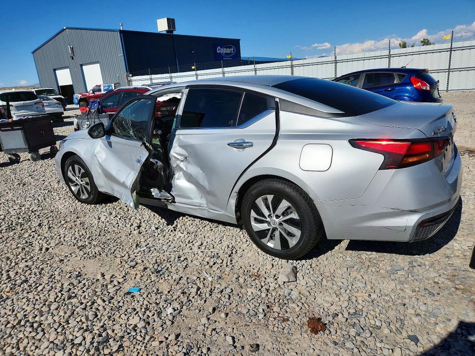 Photo 2 from auction – 2024 NISSAN ALTIMA with VIN 1N4BL4BV3RN374530