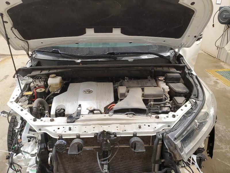Photo 12 from auction – 2018 TOYOTA HIGHLANDER HYBRID with VIN 5TDDGRFH8JS049301