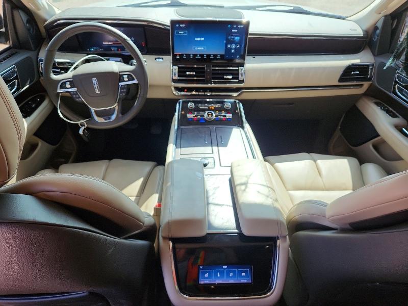 Photo 8 from auction – 2024 LINCOLN NAVIGATOR with VIN 5LMJJ2NG4REL23351