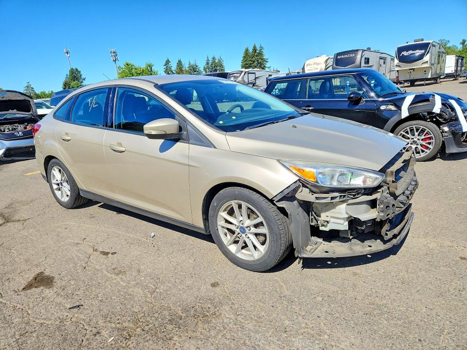 Photo 4 from auction – 2017 FORD FOCUS with VIN 1FADP3F26HL300391