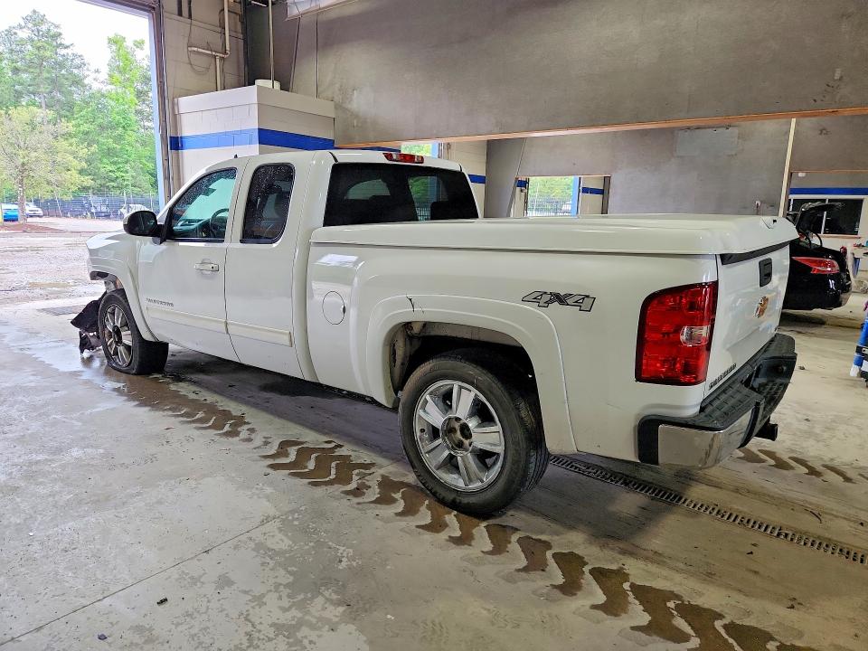 Photo 2 from auction – 2012 CHEVROLET SILVERADO with VIN 1GCRKTE77CZ333501