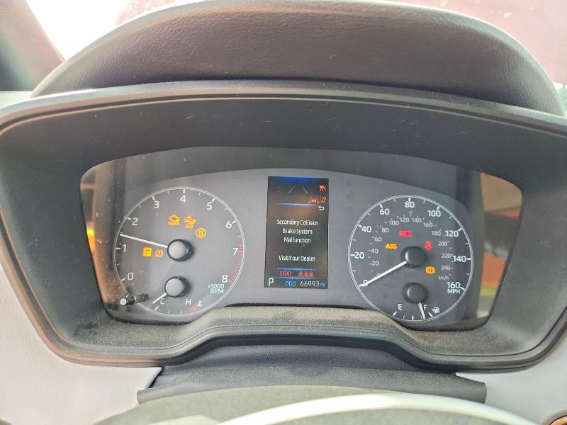 Photo 9 from auction – 2023 TOYOTA COROLLA with VIN 5YFS4MCE0PP158799
