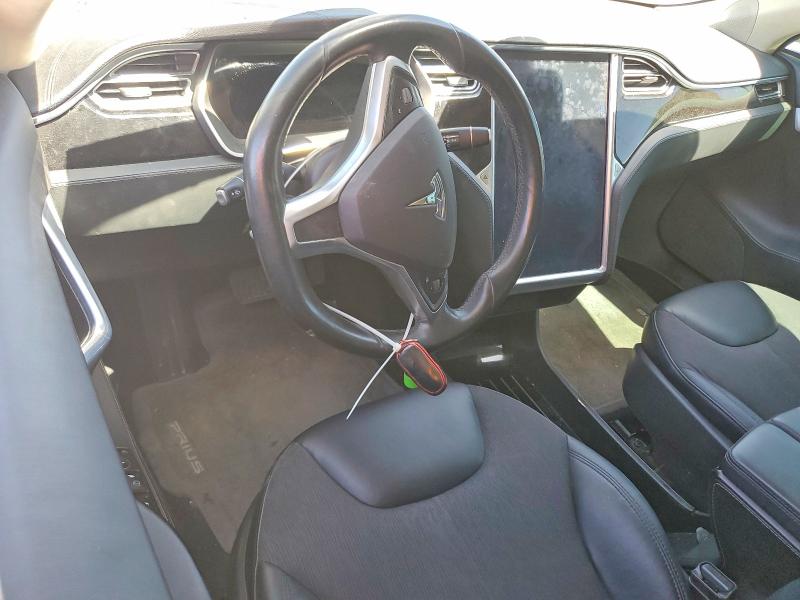 Photo 8 from auction – 2015 TESLA MODEL S with VIN 5YJSA1E14FF112906