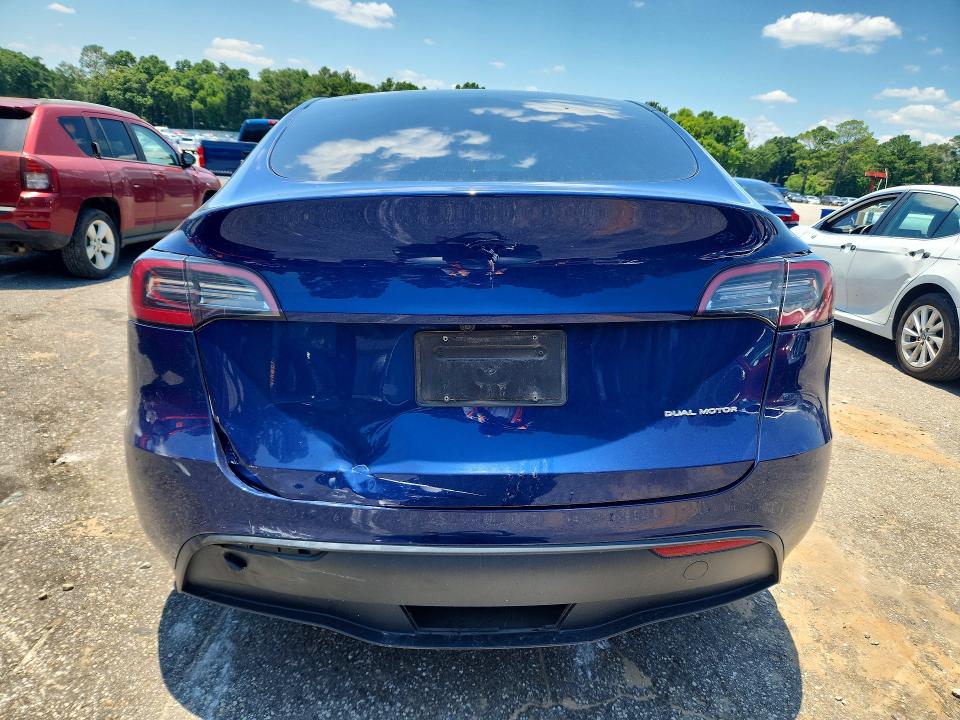 Photo 6 from auction – 2024 TESLA MODEL Y with VIN 7SAYGDEE4RA236031