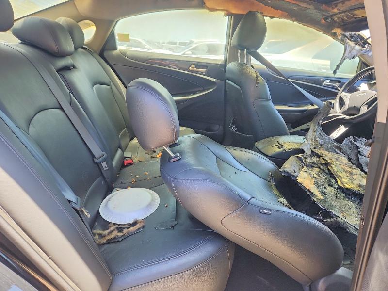 Photo 10 from auction – 2012 HYUNDAI SONATA with VIN 5NPEC4AB5CH378164