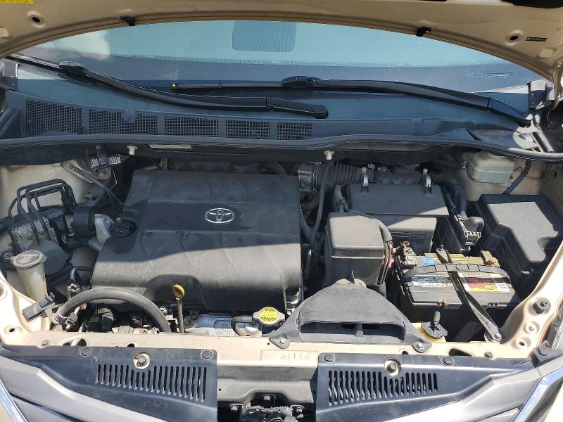 Photo 12 from auction – 2011 TOYOTA SIENNA with VIN 5TDYK3DC0BS085411