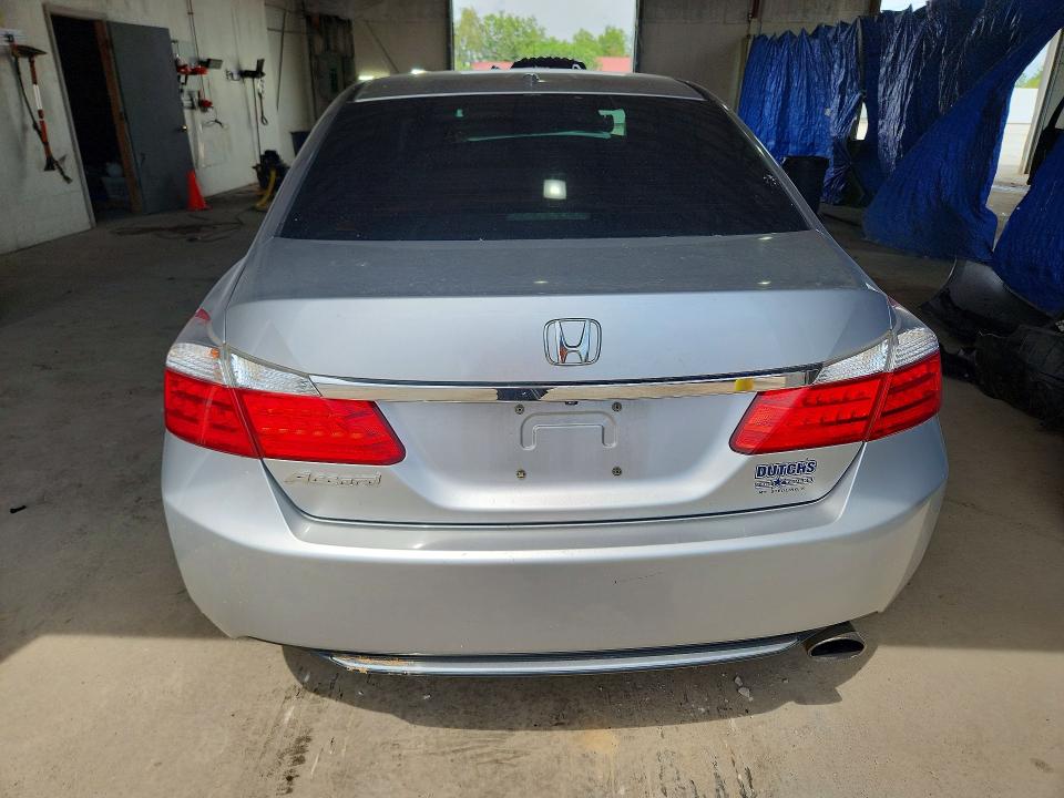 Photo 6 from auction – 2014 HONDA ACCORD with VIN 1HGCR2F89EA126792