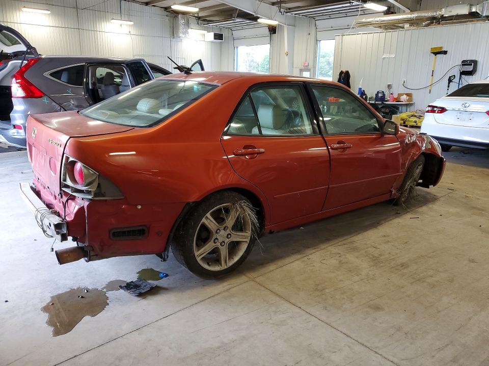 Photo 3 from auction – 2001 LEXUS IS with VIN JTHBD182910001625