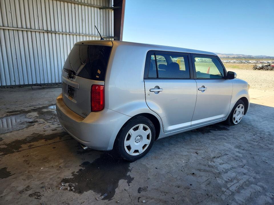 Photo 3 from auction – 2009 TOYOTA SCION with VIN JTLKE50E091065705