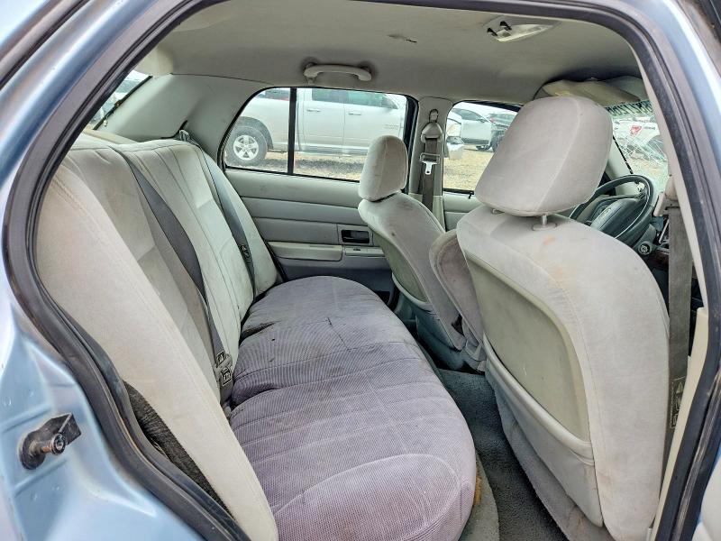 Photo 10 from auction – 2003 FORD CROWN VICTORIA with VIN 2FAFP73W83X123376