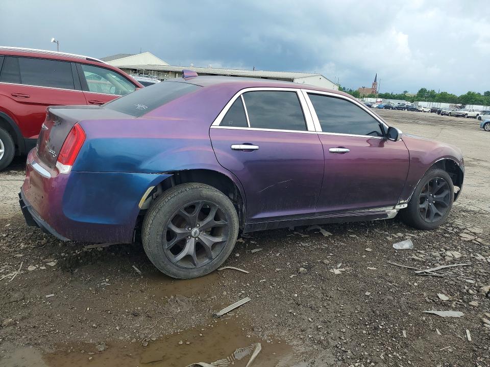 Photo 3 from auction – 2016 CHRYSLER 300C with VIN 2C3CCAEG7GH190406