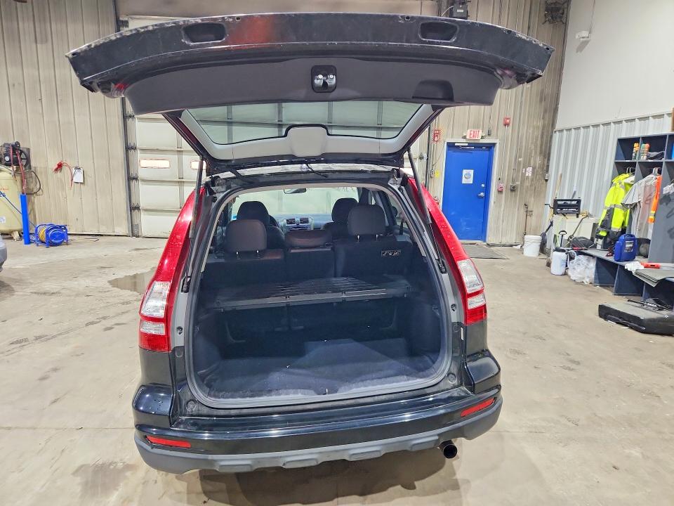 Photo 6 from auction – 2011 HONDA CR-V with VIN JHLRE4H79BC024285