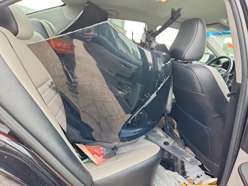 Photo 10 from auction – 2017 TOYOTA CAMRY with VIN 4T1BF1FKXHU387551