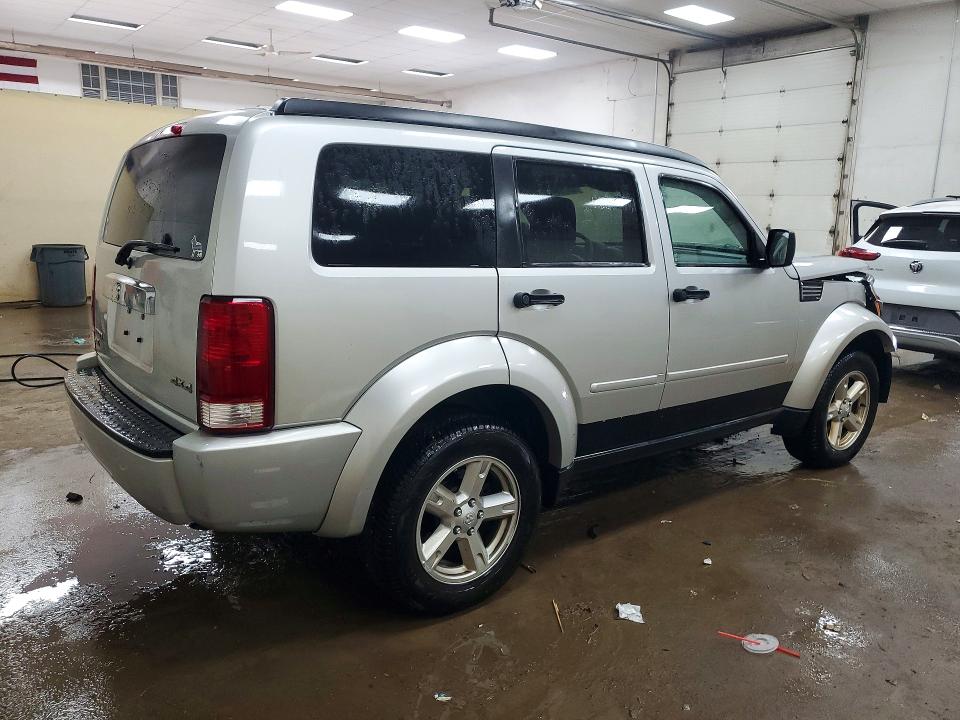 Снимка 3 от търг – 2008 DODGE NITRO с VIN 1D8GU58K88W128759