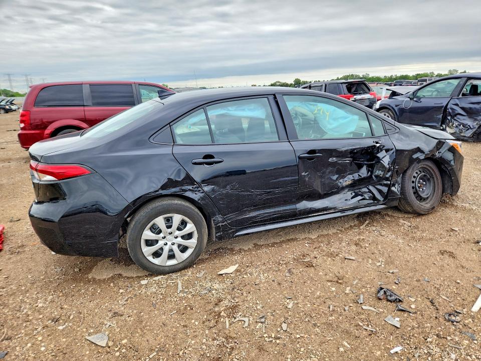 Photo 3 from auction – 2025 TOYOTA COROLLA with VIN 5YFB4MDE5SP269775