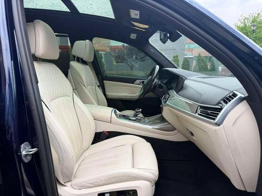 Photo 12 from auction – 2022 BMW X7 with VIN 5UXCW2C04N9M02866