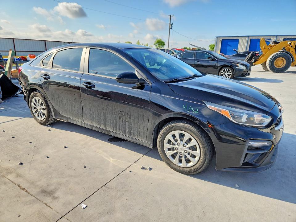 Photo 4 from auction – 2021 KIA FORTE with VIN 3KPF24AD9ME289874