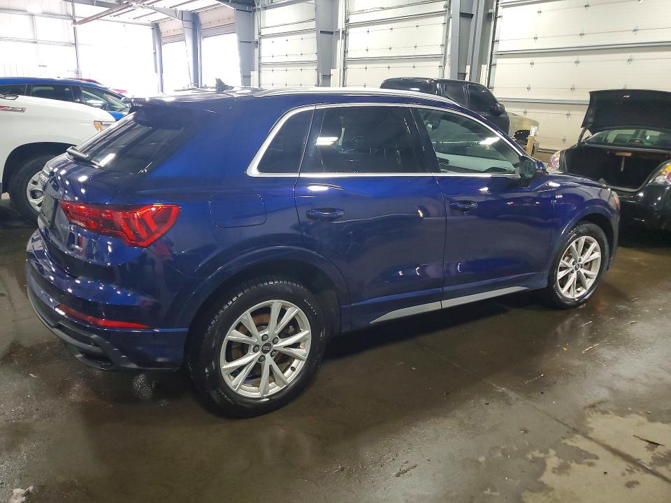 Photo 3 from auction – 2021 AUDI Q3 with VIN WA1DECF38M1114148