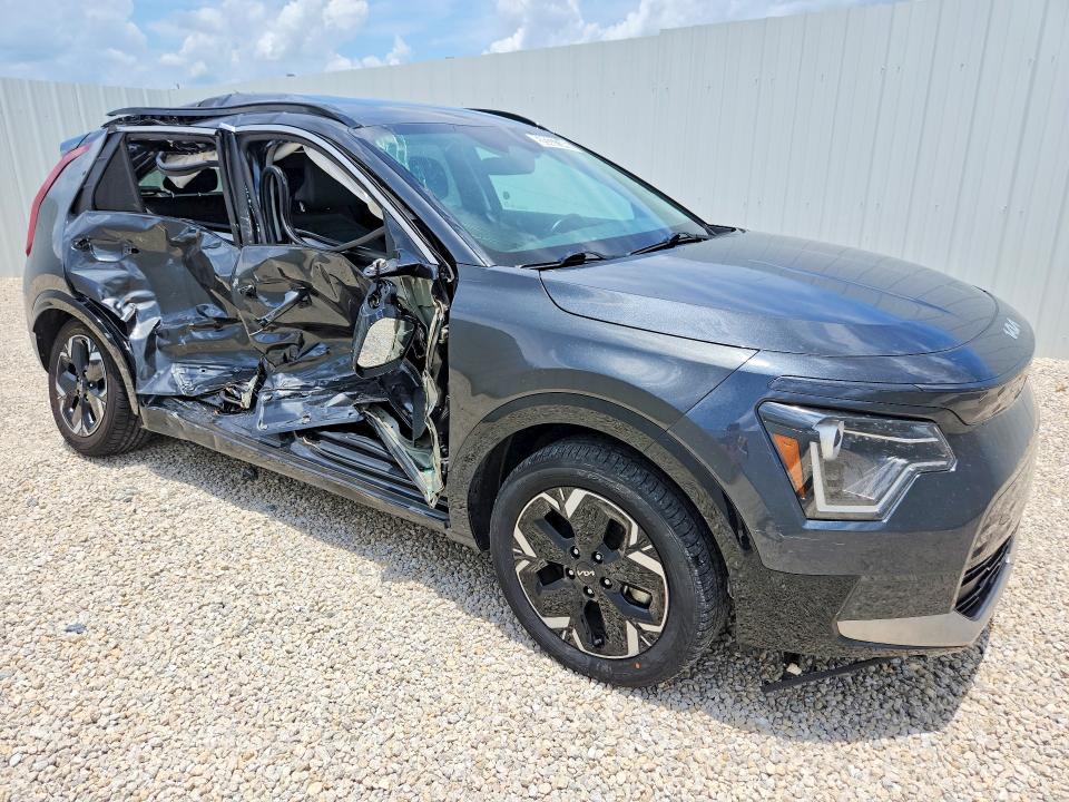 Photo 4 from auction – 2024 KIA NIRO with VIN KNDCR3L16R5080669