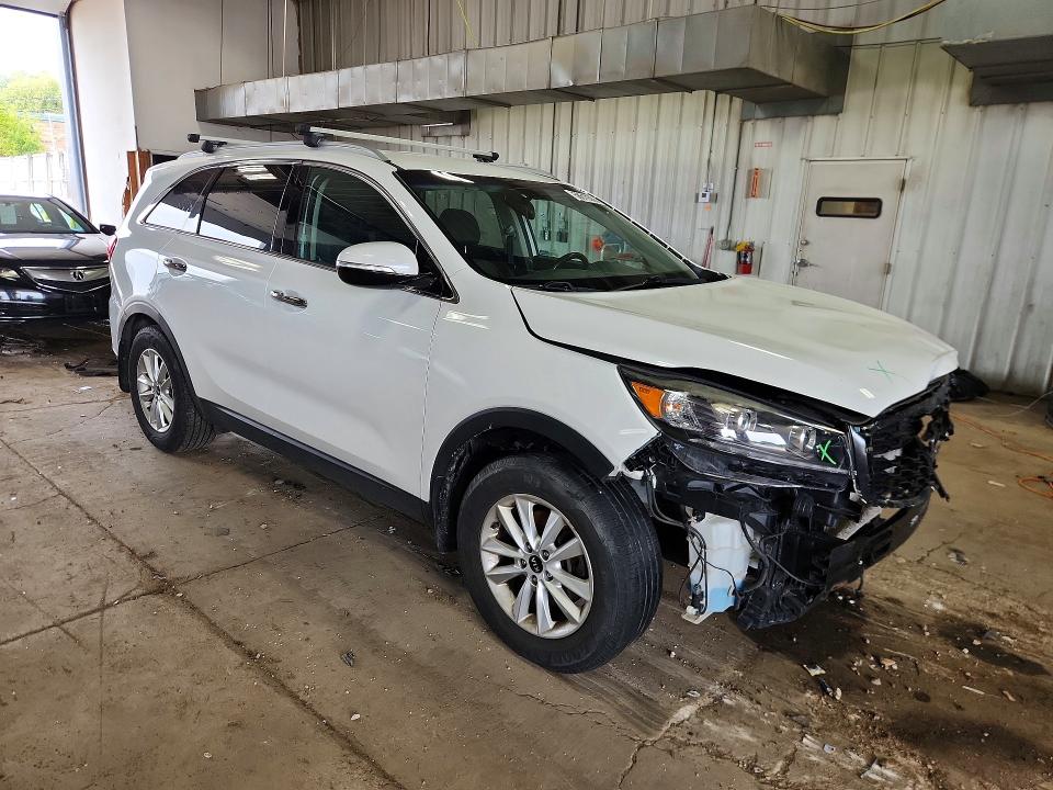 Zdjęcie 4 z aukcji – 2019 KIA SORENTO z VIN 5XYPG4A33KG437904