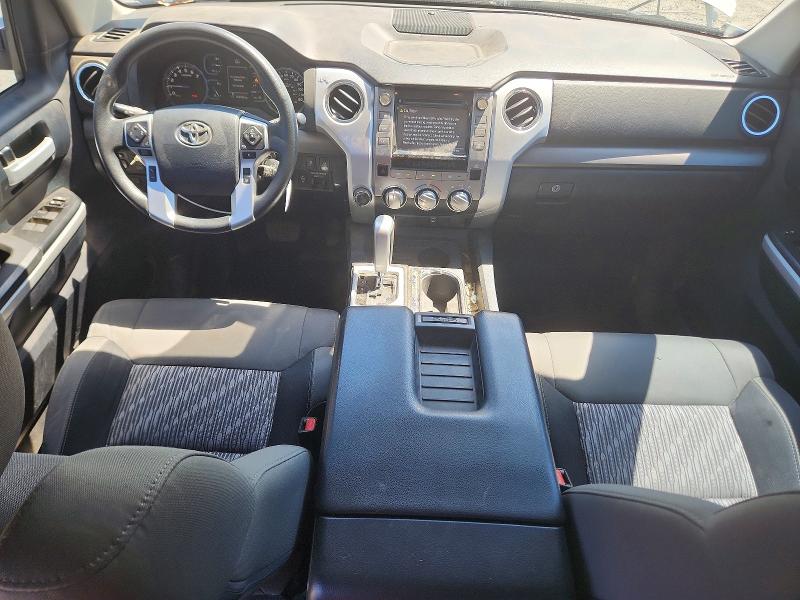Photo 8 from auction – 2018 TOYOTA TUNDRA with VIN 5TFDW5F15JX697574