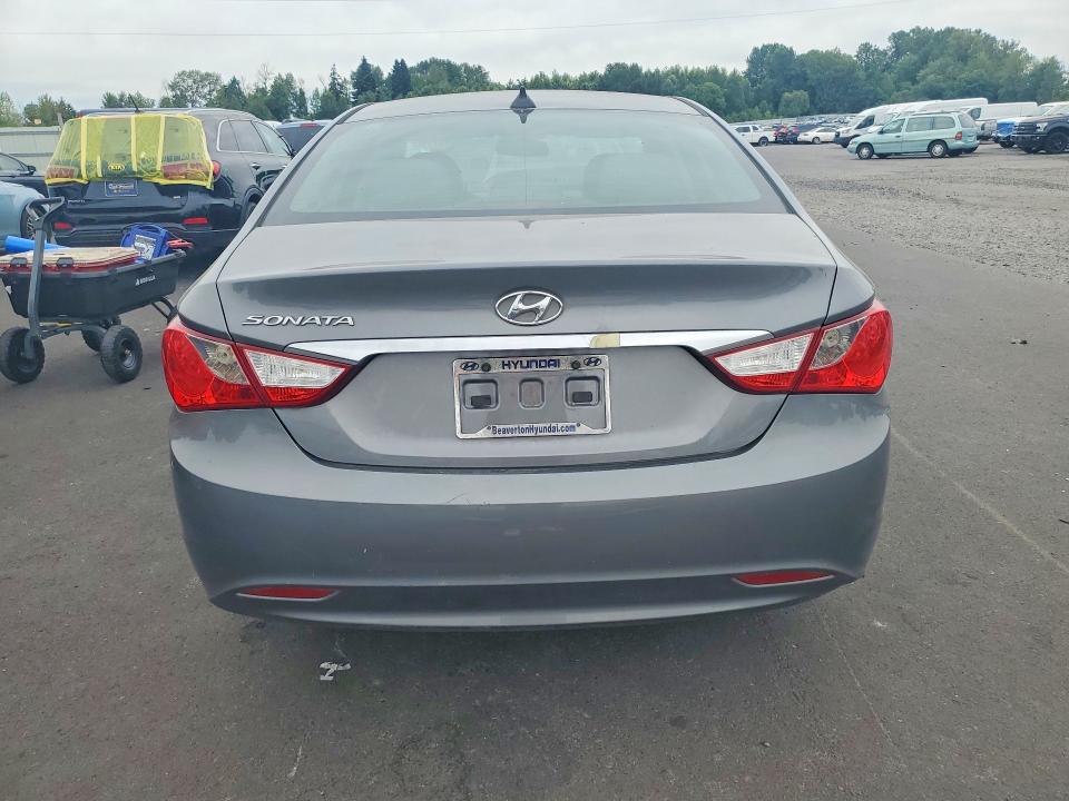 Photo 6 from auction – 2012 HYUNDAI SONATA with VIN 5NPEB4AC7CH478570