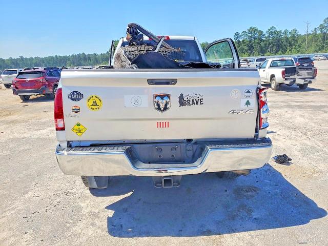 Photo 6 from auction – 2018 RAM 2500 with VIN 3C6MR5AJ5JG221321