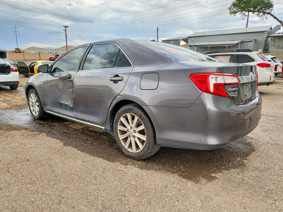 Photo 2 from auction – 2013 TOYOTA CAMRY with VIN 4T4BF1FK3DR316028