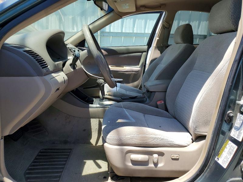 Photo 7 from auction – 2004 TOYOTA CAMRY with VIN 4T1BE32K94U261941
