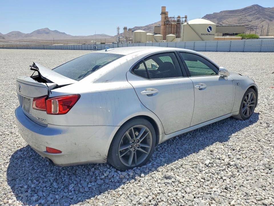 Photo 3 from auction – 2011 LEXUS IS with VIN JTHBF5C2XB5151725