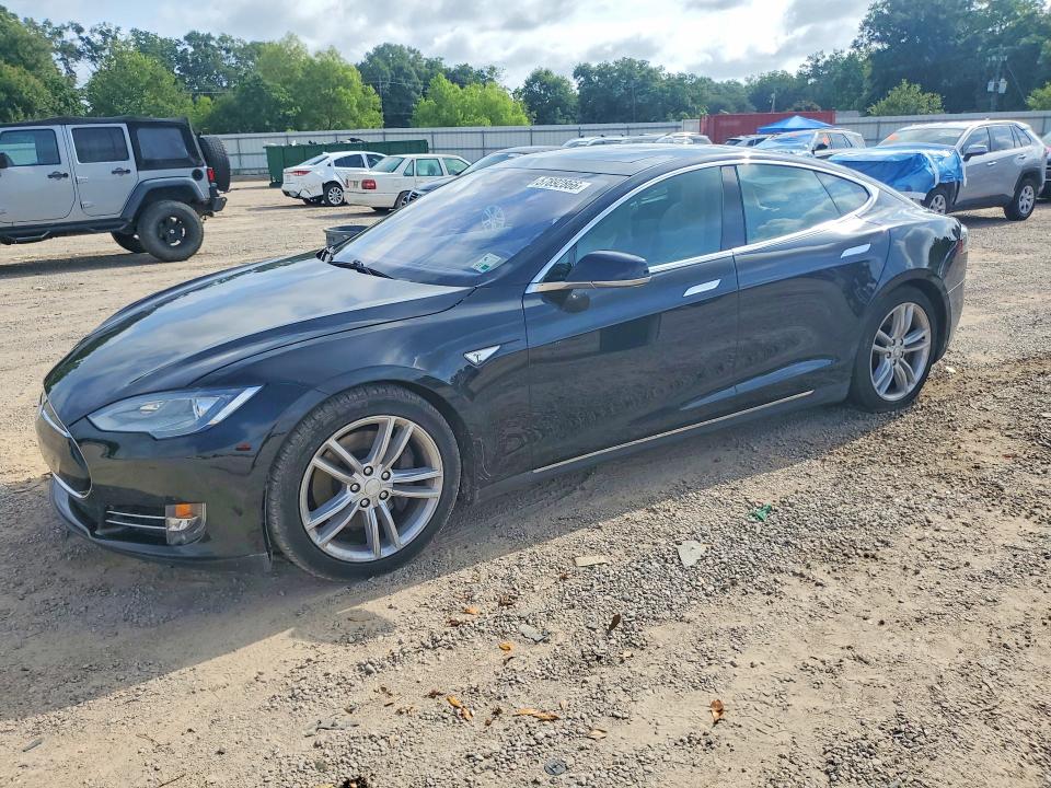 TESLA MODEL S 2015 with VIN 5YJSA1E2XFF112806 - Photo from auction