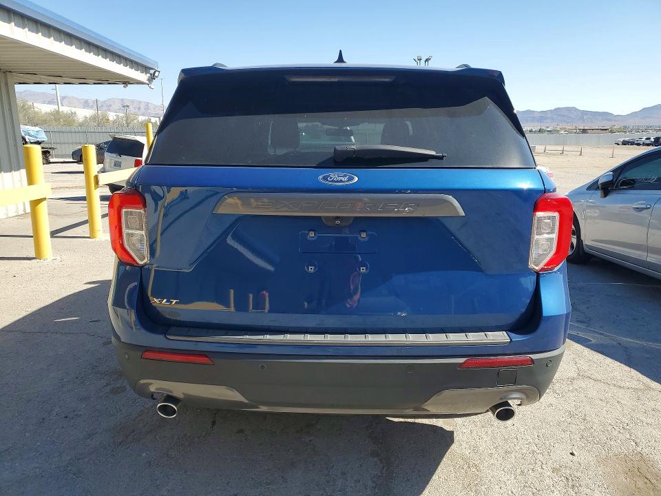 Photo 6 from auction – 2022 FORD EXPLORER with VIN 1FMSK7DH8NGC00176